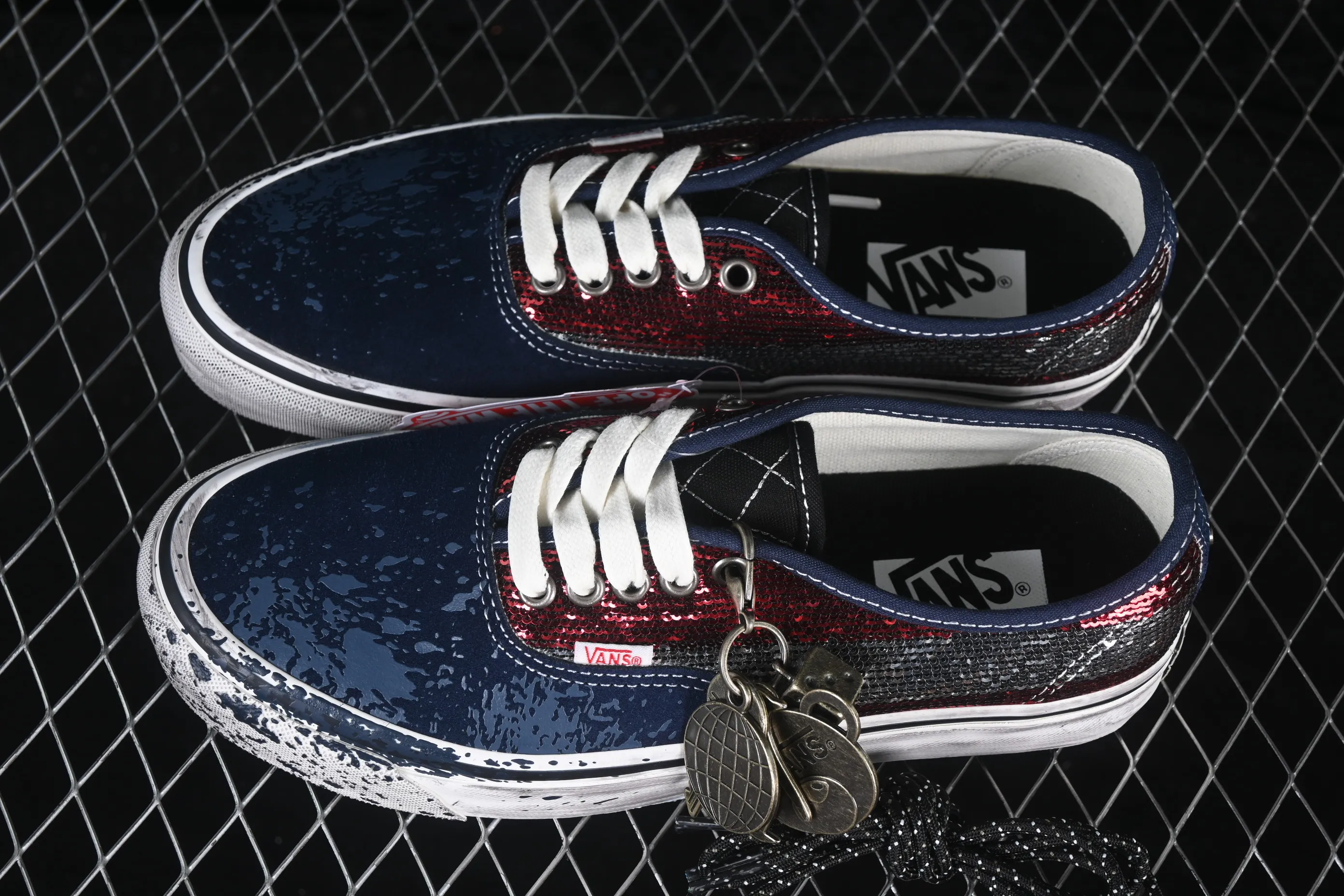 All categories Vans Vans series Vans Low Vans low-top Vans Authentic 44 Vans high-end branch low-top casual skateboard shoes VN000DB8Z11